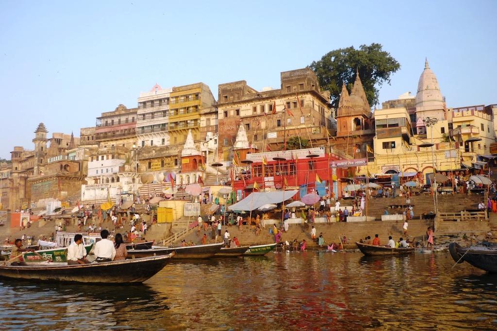 P G On Ganges Варанаси Экстерьер фото