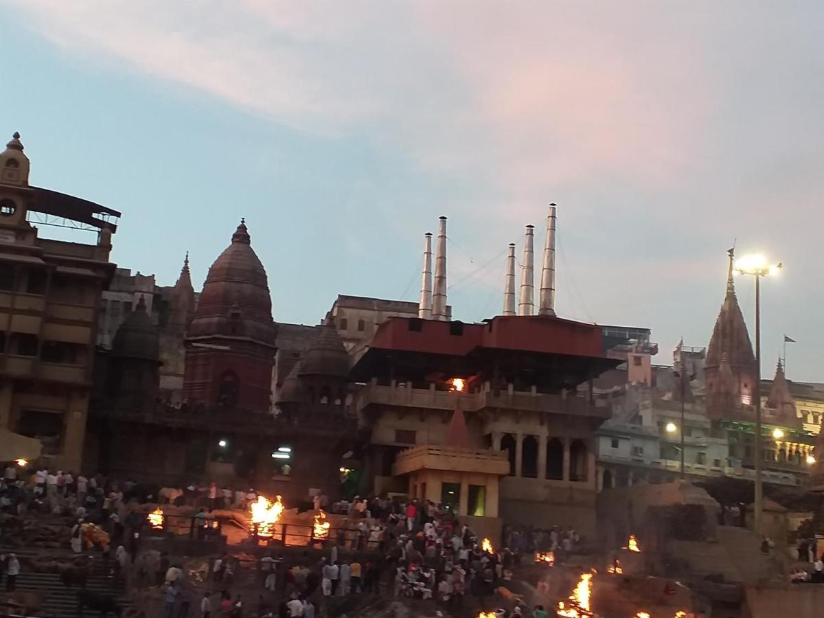 P G On Ganges Варанаси Экстерьер фото